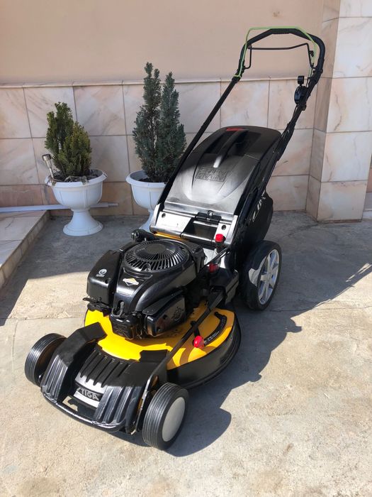 Masina de tuns iarba Briggs Stratton Stiga