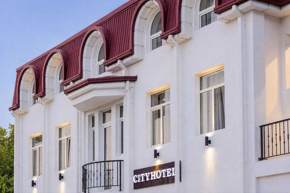 City Hotelda xonalarni kunlik ijaraga olish