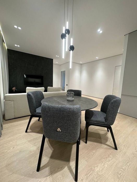 Mirabad Avenue Продается 3 комнатная квартира ремонт ул.Кунаева