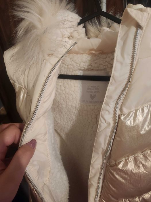 Детски елек за момиче