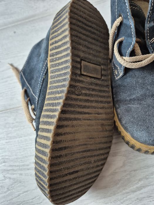 Дамски обувки/ боти 36 номер