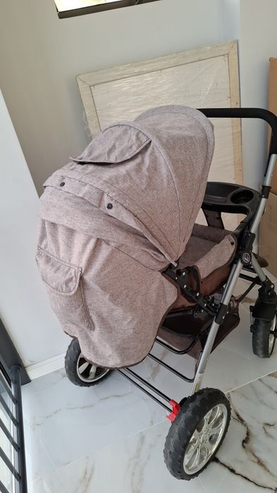 Продам детскую коляску