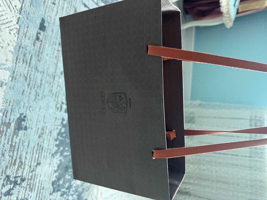 Термокружка BORK в подарочном пакете