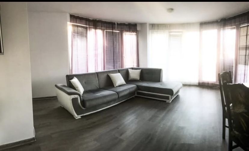 Дава се под наем Двустаен апартамент в Шумен, Център - 70 кв.м за 280.5 € - Снимка #6