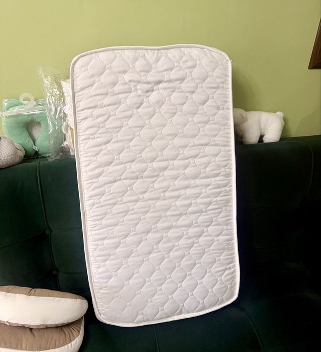 Продам детскую кроватку-манеж