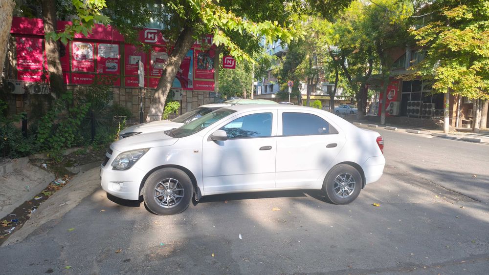 Срочно продается Chevrolet Cobalt