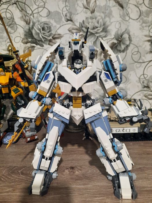 Продаю 3 набора + 1 в подарок