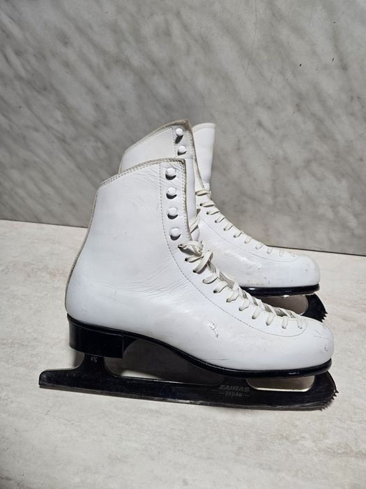 Patine 45 gheata patinaj artistic piele nat.   marime  36 (23   cm)