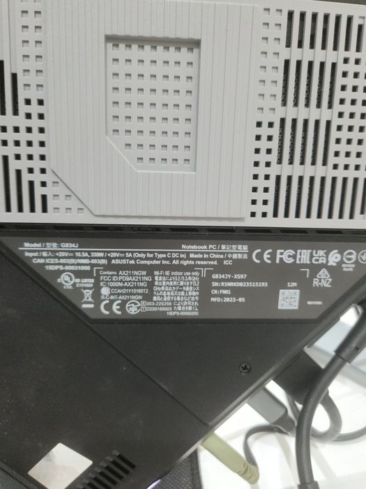 Asus ROG Strix SCAR G18  4090