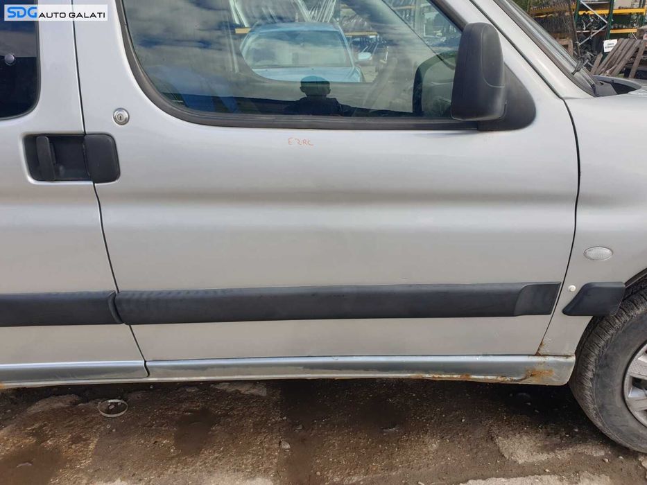 Usa Usi Portiera Portiere Dreapta Fata Dezechipata Peugeot Partner 2002 - 2008 Culoare EZRC