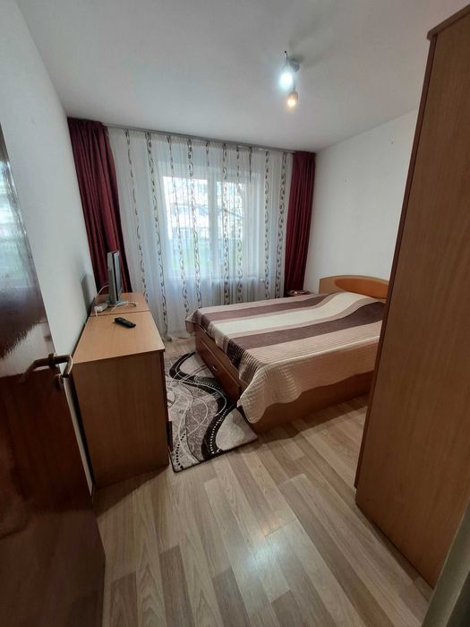 Apartament 2 camere de închiriat