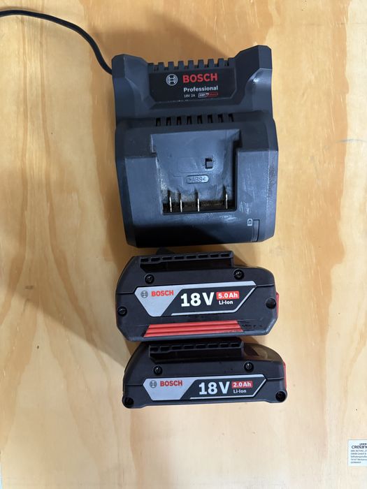 Батерии със зарядно bosch 18v professional