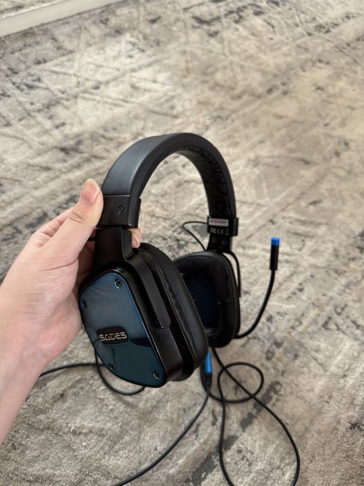 Продам игровые наушники