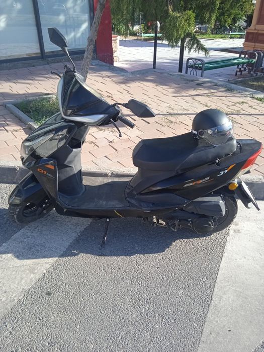Мопед сатам Nomad 700