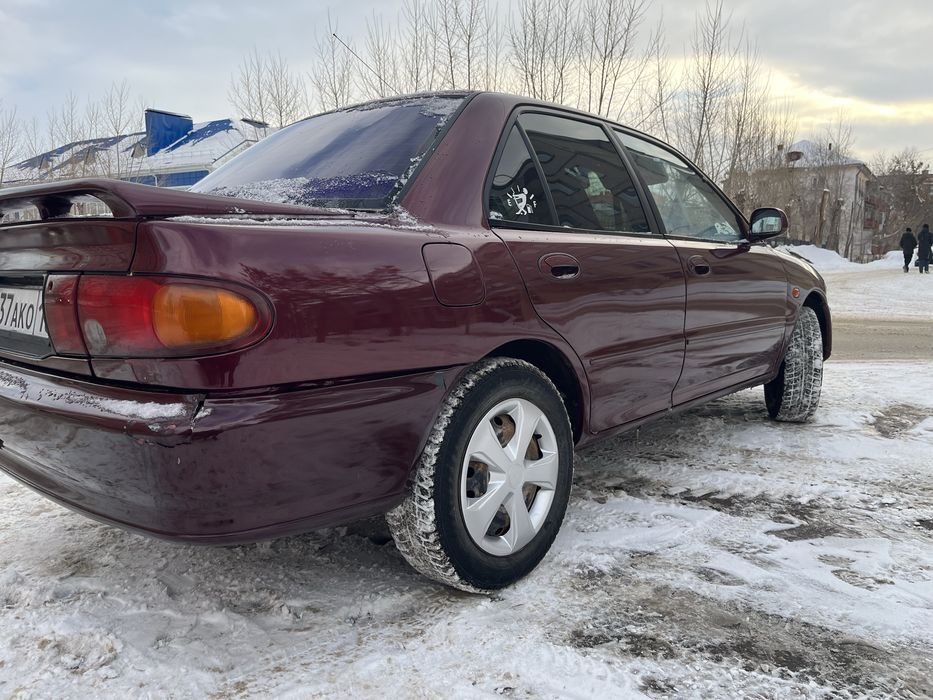 Продам митсубиси лансер 1993г