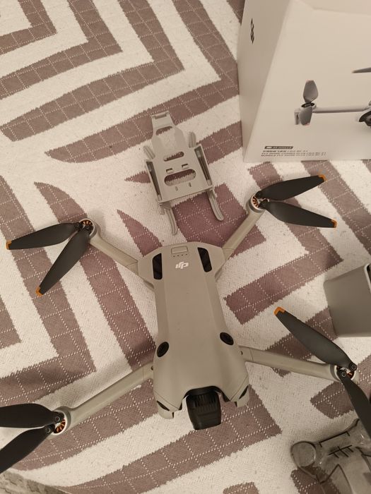 DJI mini 4pro rc2