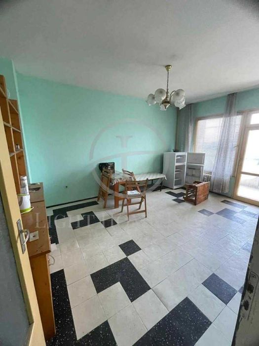 Продава се Двустаен апартамент в Пловдив, Тракия - 51 кв.м за 1804 €/кв.м - Снимка #1