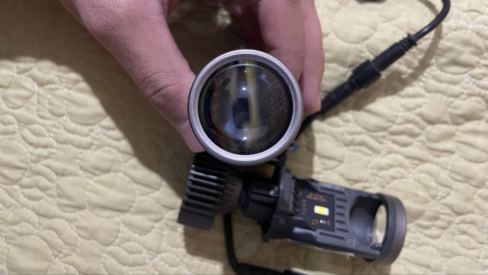 Лед линза фары.