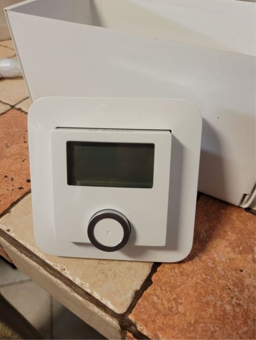 Termostat smart Bosch 24V