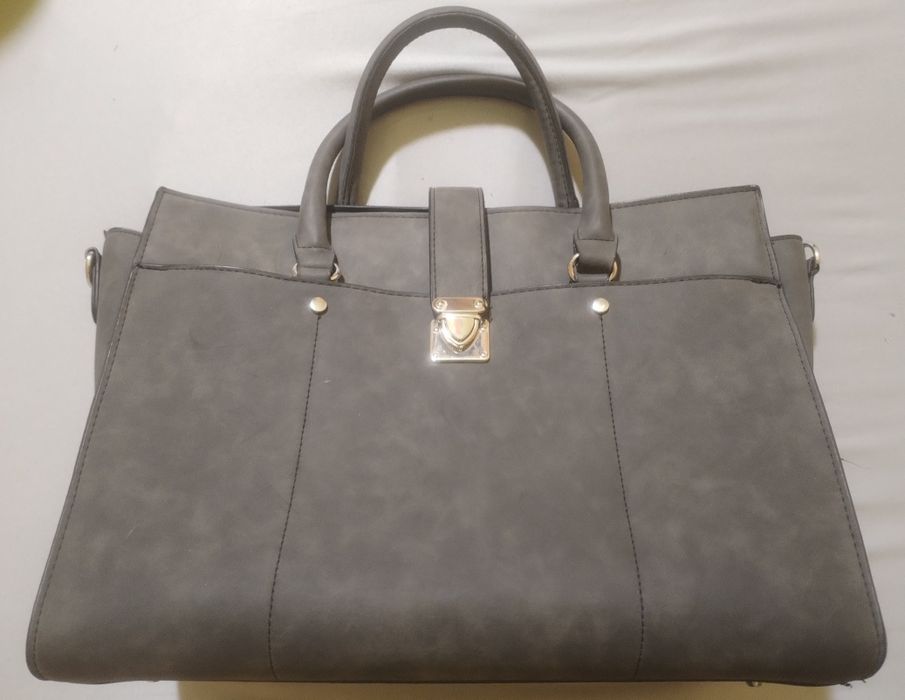 Голяма дамска чанта