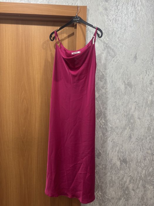 Платья по 5000 каждая