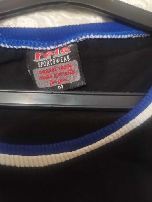 Мъжка черна тениска