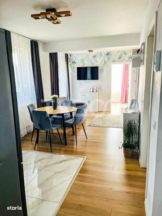 Apartament cu 3 camere si parcare inclusa in Floresti Tineretului