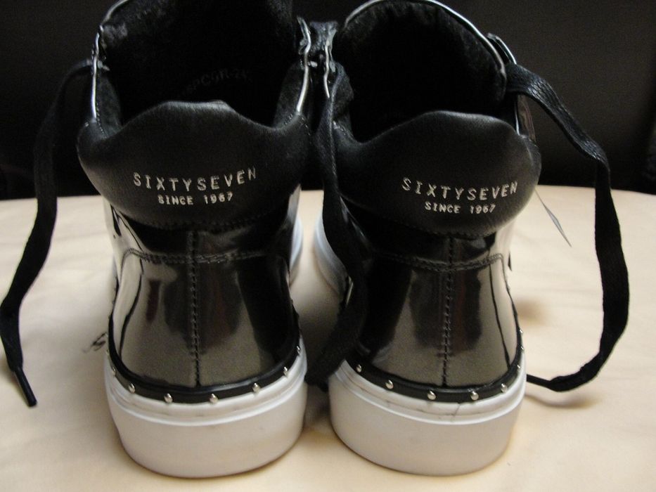 Супер промо- боти SIXTYSEVEN