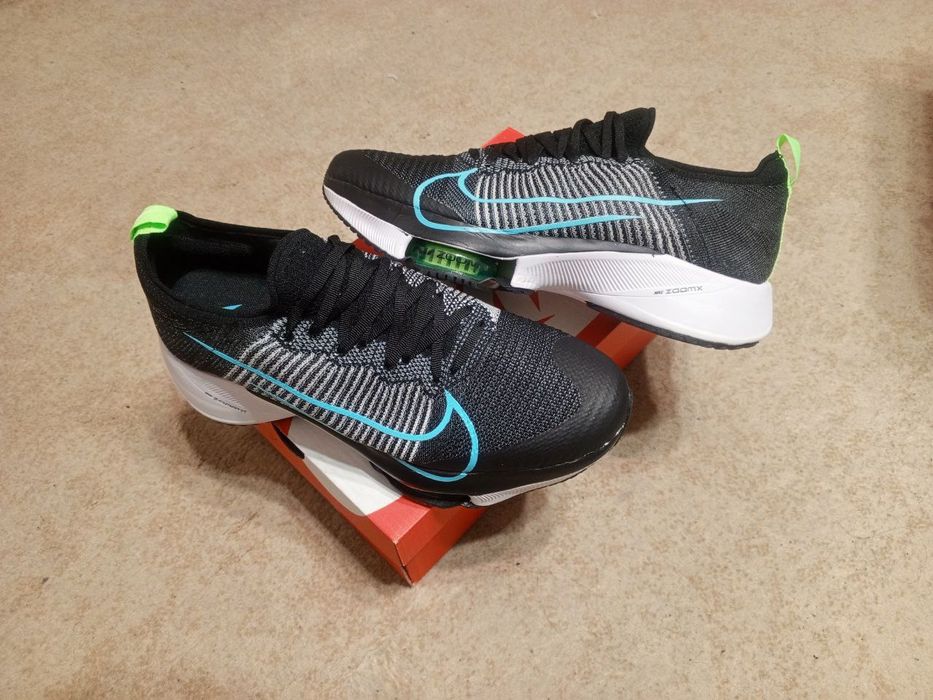 Новые беговые кроссы Найк, 44 размер