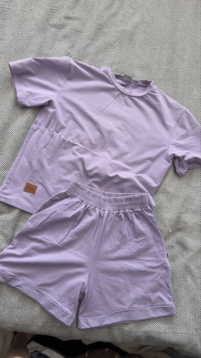 Продам женские вещи