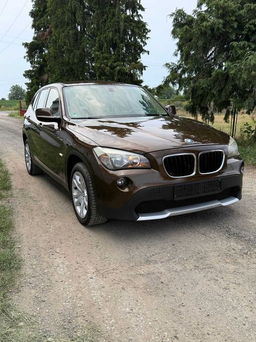 BMW X1 2011