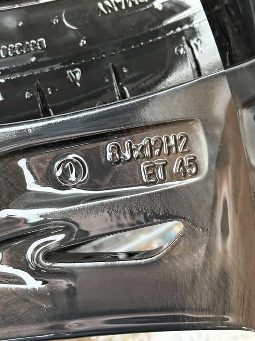 4 броя летни гуми sava 225/35/19