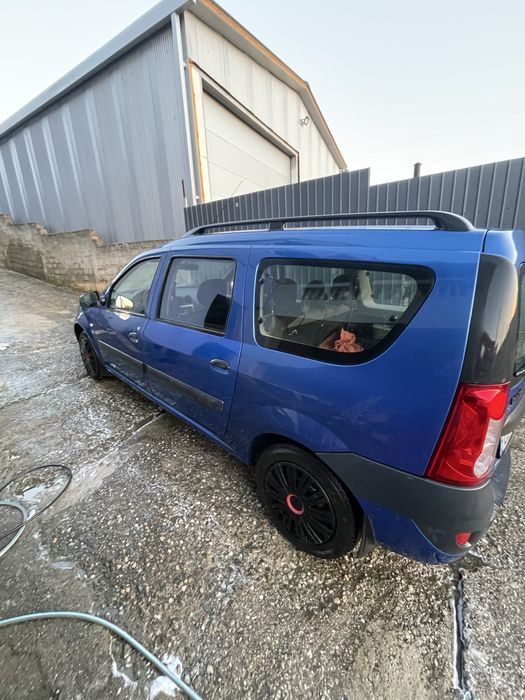 Vand Logan MCV , 7 locuri ,an 2007