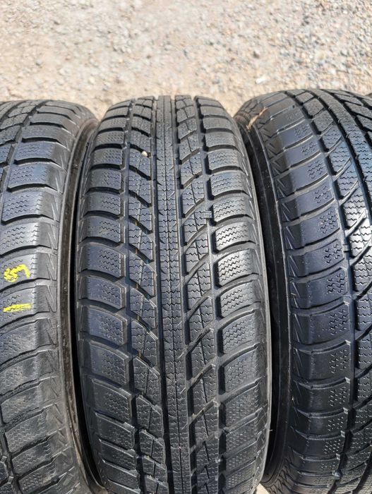 # 195/65 R15 • Iarna • Kingstar Winter SW40 91T | 4 buc | Pret/buc