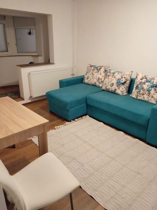 Închiriez garsonieră b-dul Muncii