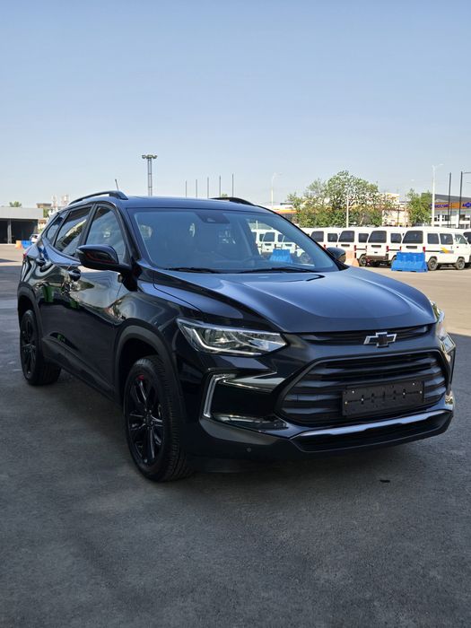 Tracker 2 Redline Salondan birqol minilgan