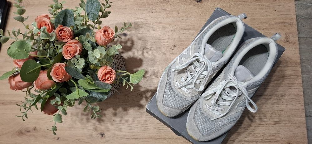 Adidasi dama New Balance masura 40 1/2