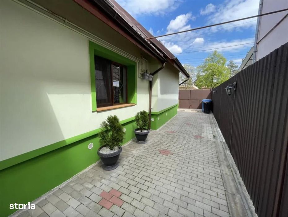 Apartament la casă de închiriat cu terasă și curte proprie – Sub Arini