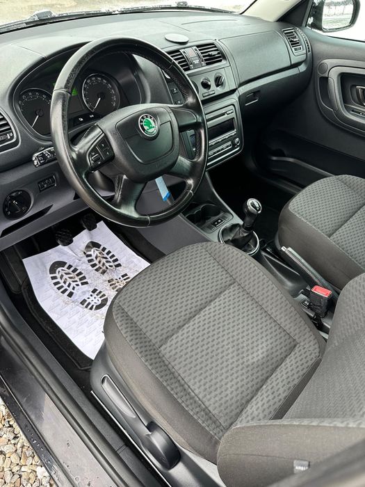 SKODA Fabia 2011 — imagine 4