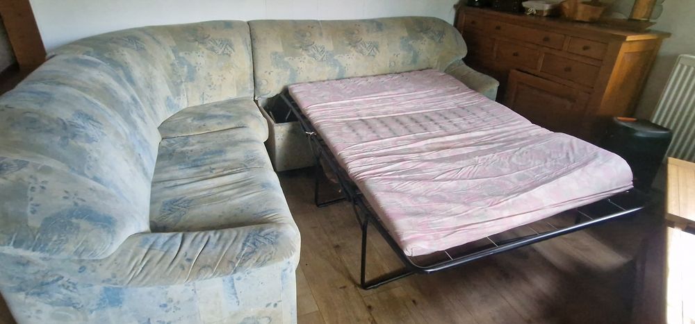 Coltar extensibil cu fotoliu. stare foarte buna.