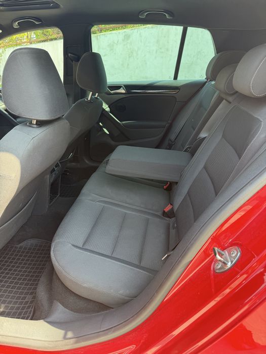 VOLKSWAGEN Golf 2010 — imagine 5