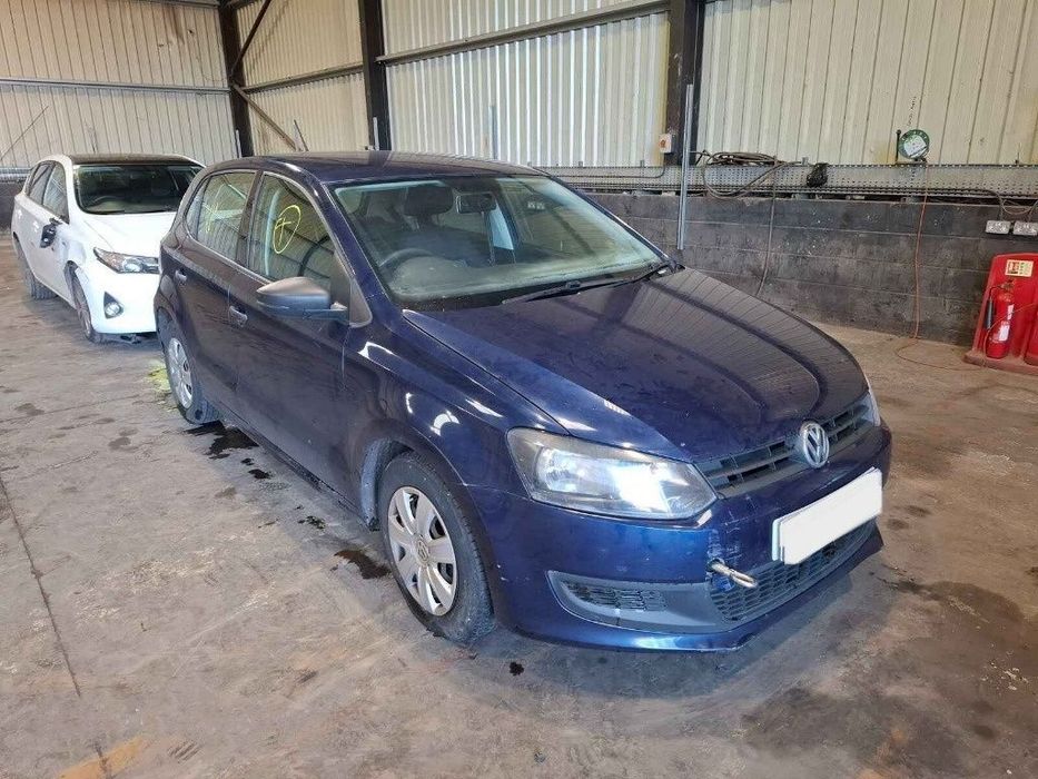 Oglinda stanga completa Volkswagen Polo 6R 2011 HATCHBACK 1.2 i