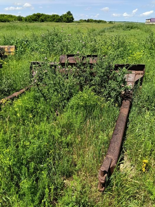 Продам культиватор, плуг и лопату