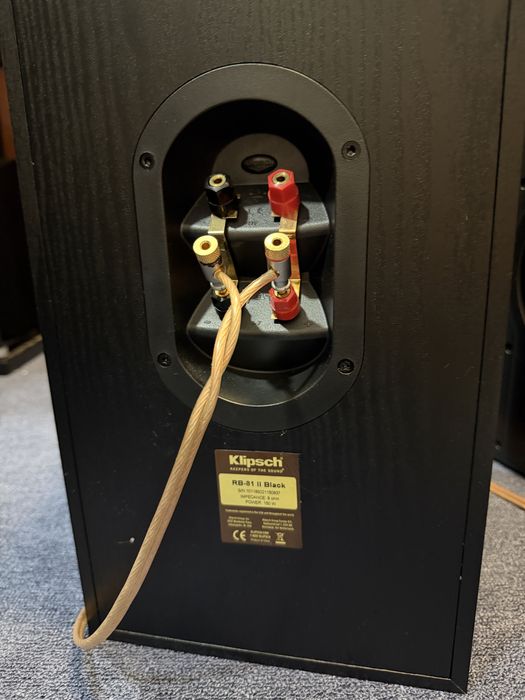 Boxe Klipsch RB 81 MK2/150w/Difz De Bas de 20.3cm/25 kg Perechea/Super Boxe