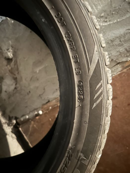 Зимни Гуми Laufen 225/45/R17 DOT (3225) 2бр.