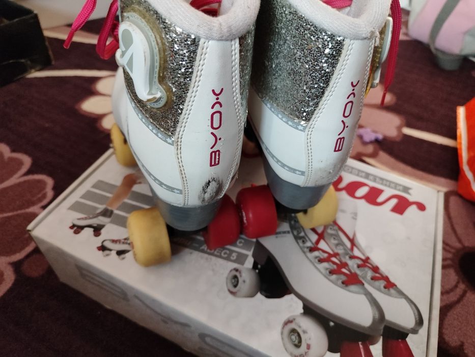 Детски кънки за момиче