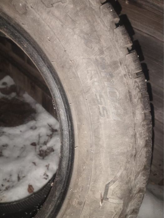 Продам шины зимние