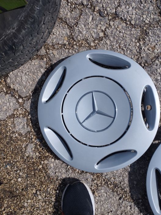 Оригинални тасове за Mercedes 15цола