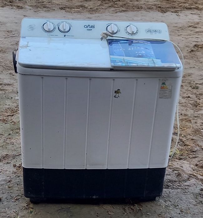 Kir moshina sotiladi 600ming