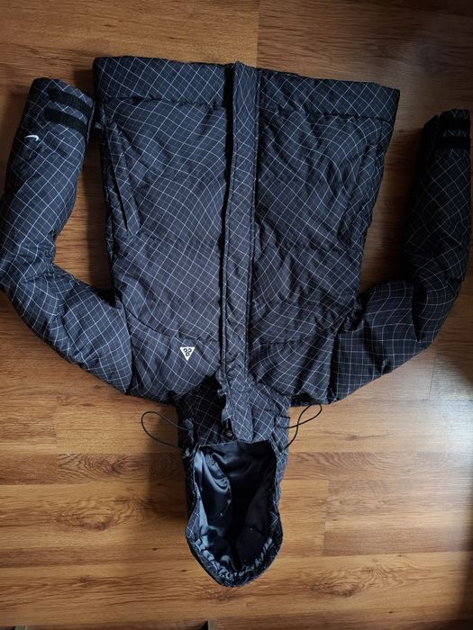 Nike ACG 550fill дамско зимно яке M размер.